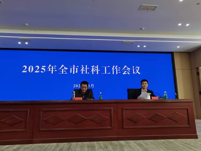電視螢?zāi)划嬅?AI 生成的內(nèi)容可能不正確。